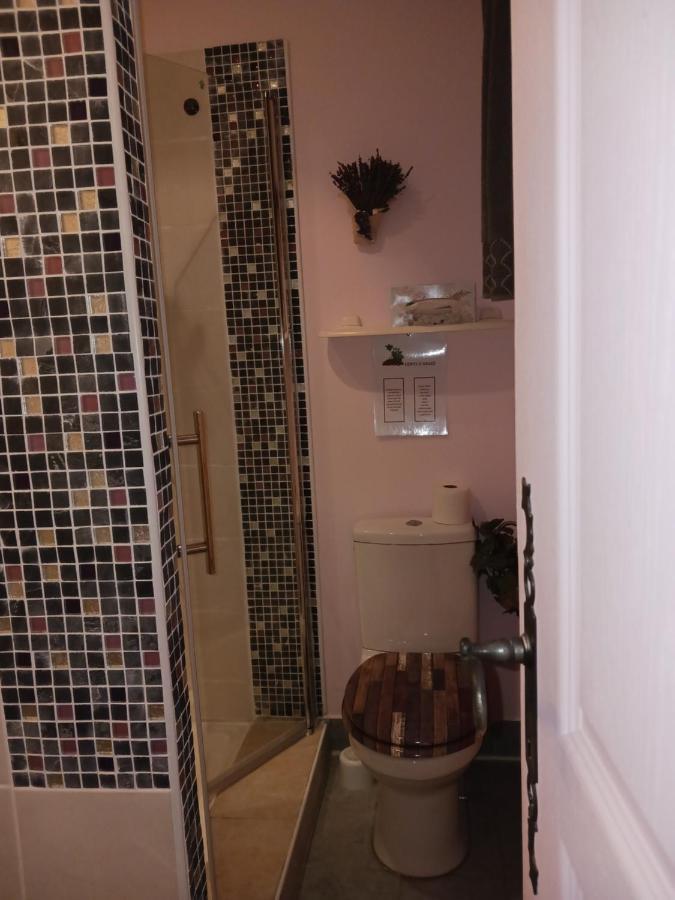 Sainte-Cécile-les-Vignes Vents D'Anges Bed & Breakfast エクステリア 写真
